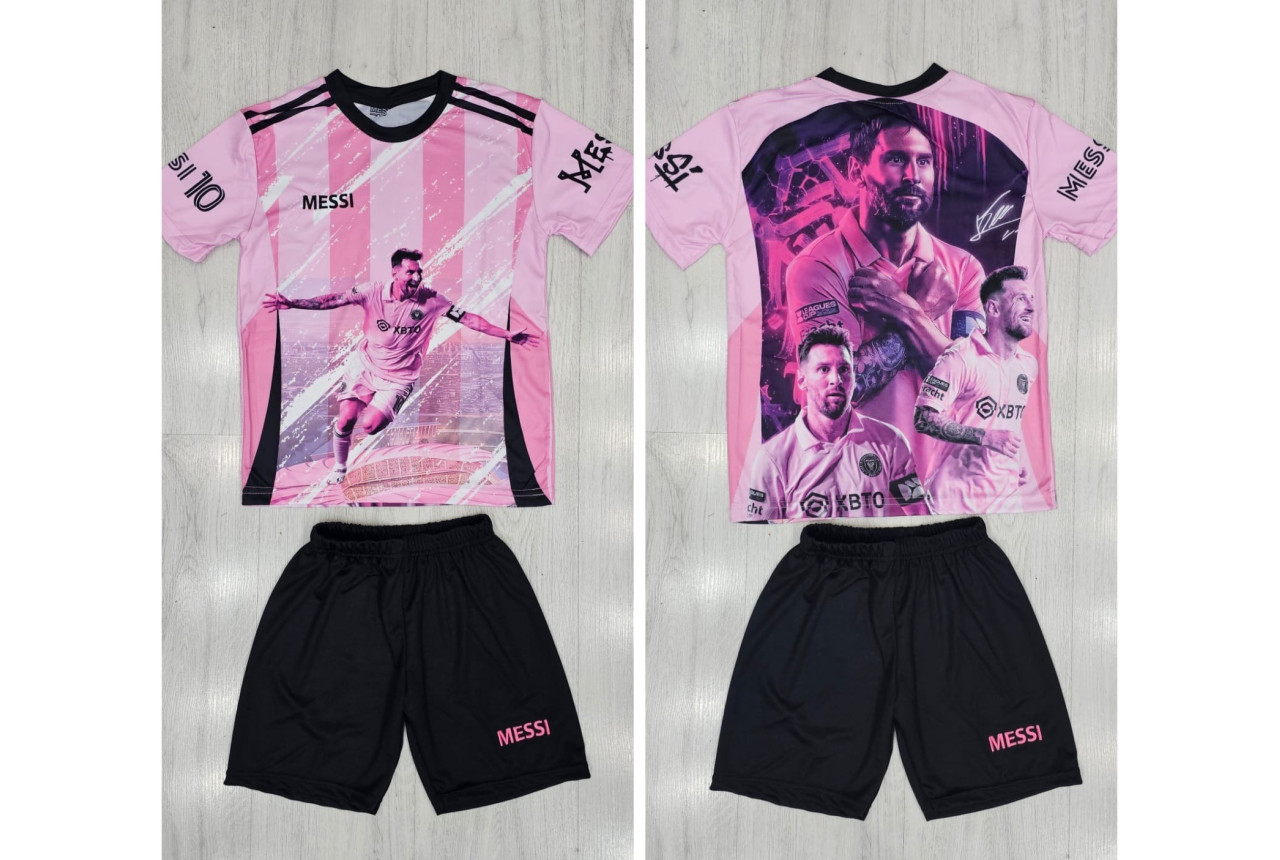 8392 Детски футболен комплект Inter Miami MESSI 10